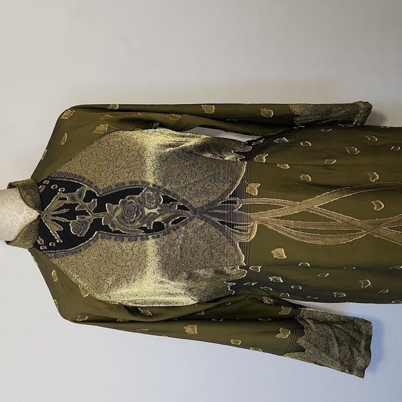 Womens Olive Green Silk Blend Metallic Thread Mandarin Collar Floral Print Kurta - Picture 3 of 16